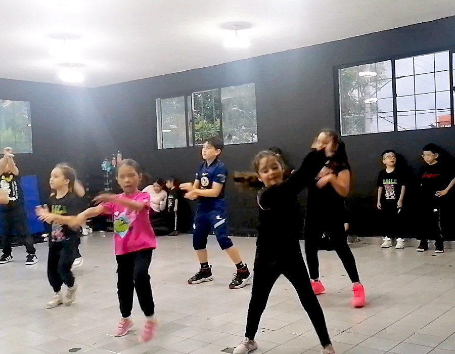 bailando
